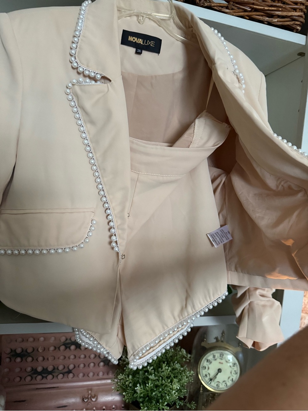 Fashion Nova Luxe Women's Cream Pearl-Trim Cropped Blazer and Shorts - Picture 3 of 4